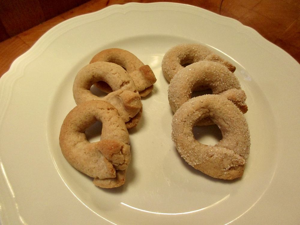 Ciambelline al vino
