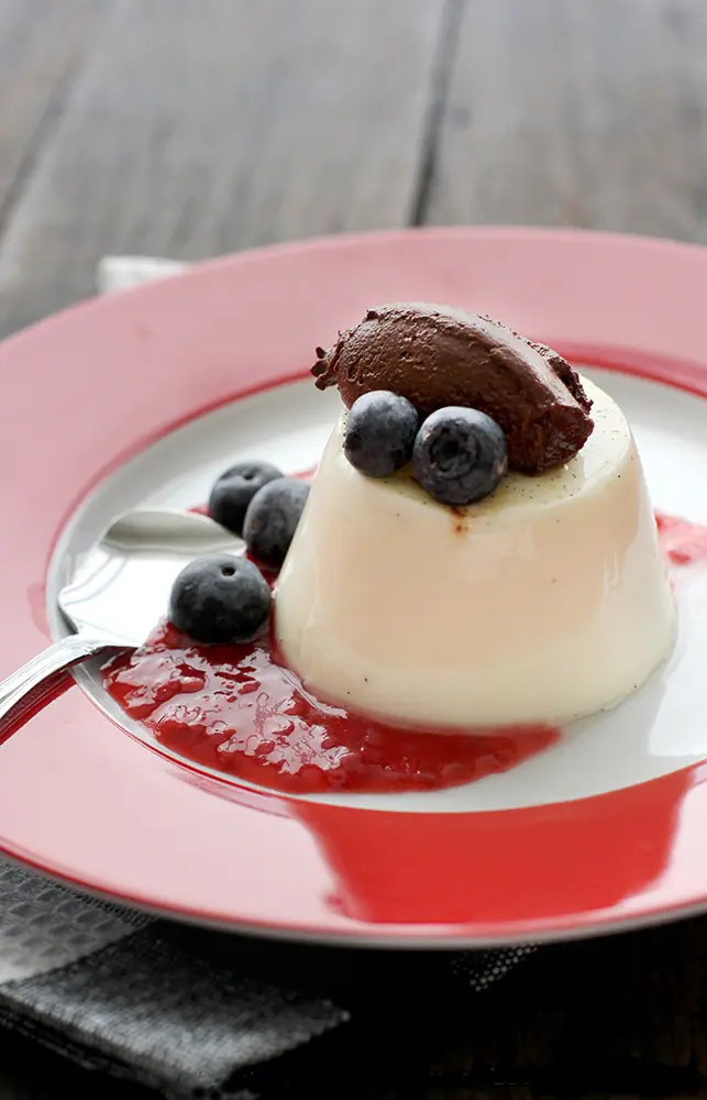 Panna cotta ai frutti di bosco