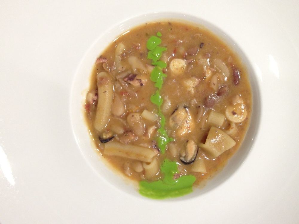 Pasta e fagioli con le cozze